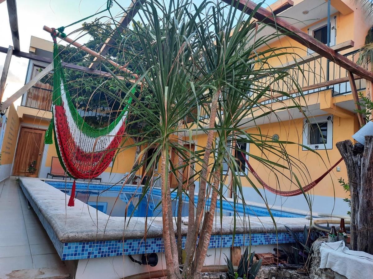 ואיאדוליד Hotel Kinich Ahau מראה חיצוני תמונה